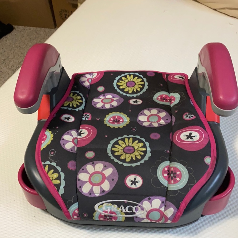 Car booster seat, 4-10years (18-45kg), pink